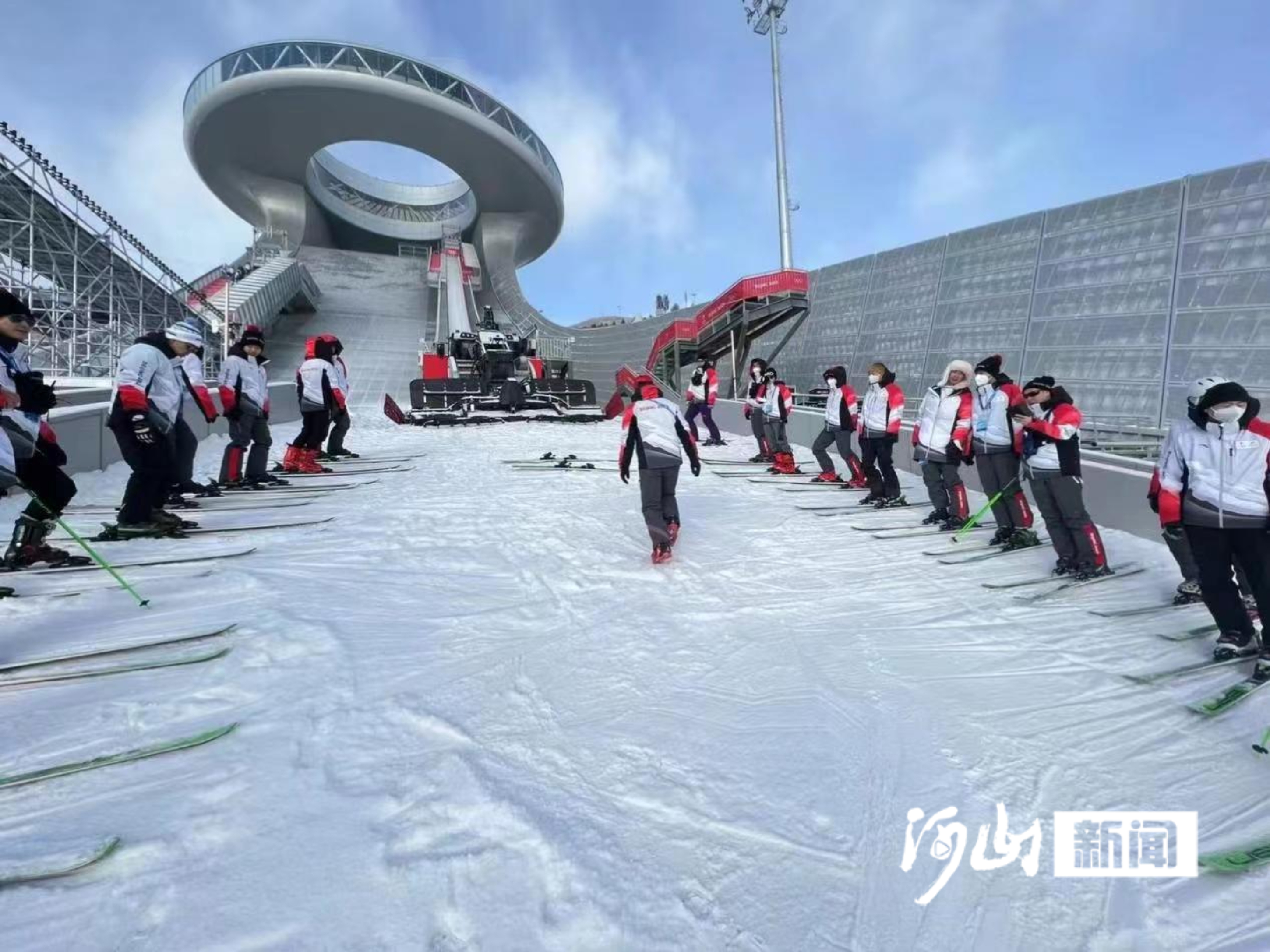 20232024賽季全國跳臺滑雪錦標賽在雪如意開賽